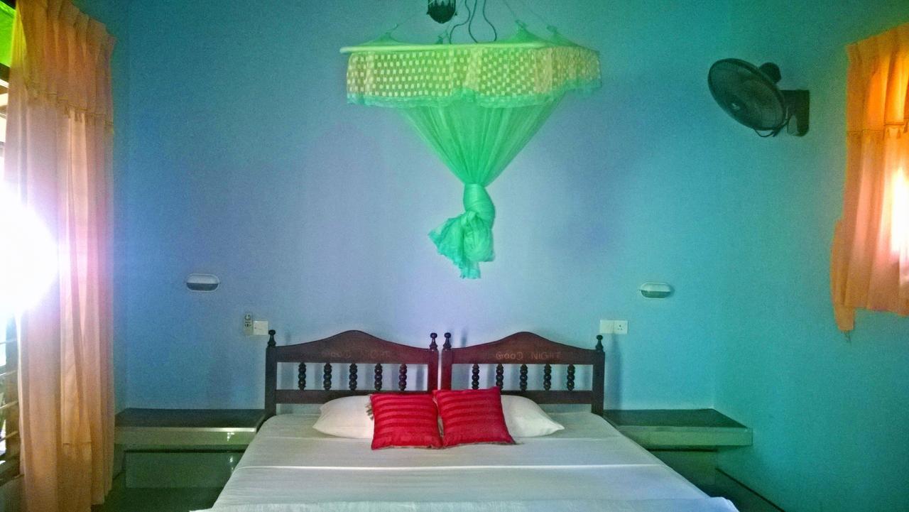 Sigiri Holiday Inn Inamaluwa Esterno foto